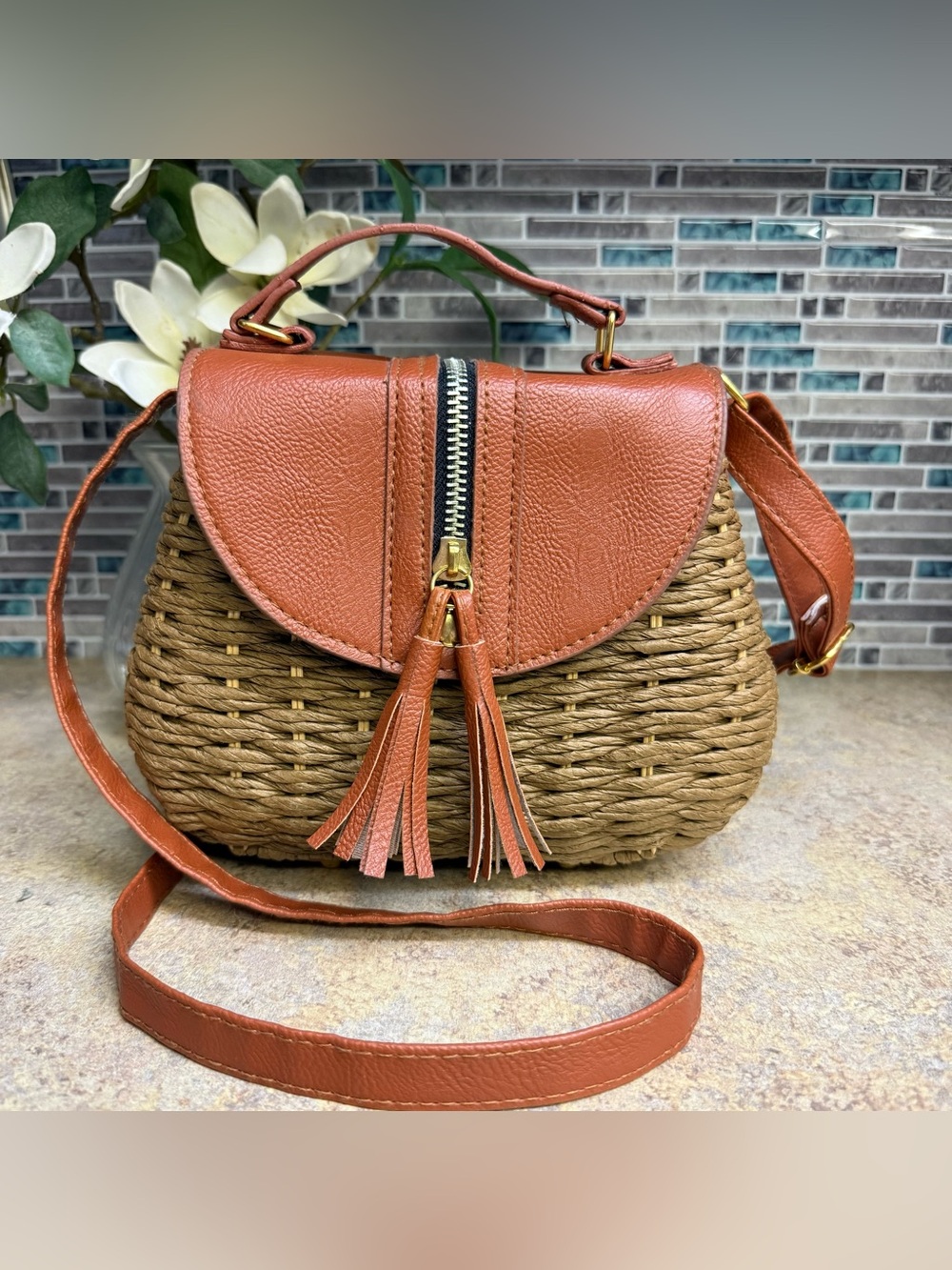 Hand woven Jute and vegan leather purse